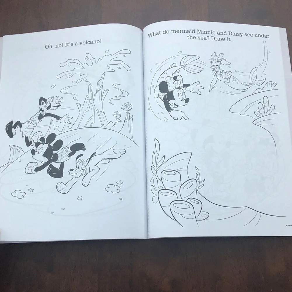 🧡 Donald Duck Story & Coloring Book